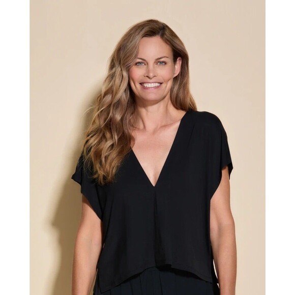 2 Cosabella Talco Double V Crop Top Womens XL Black pajama top loungewear - Picture 1 of 11